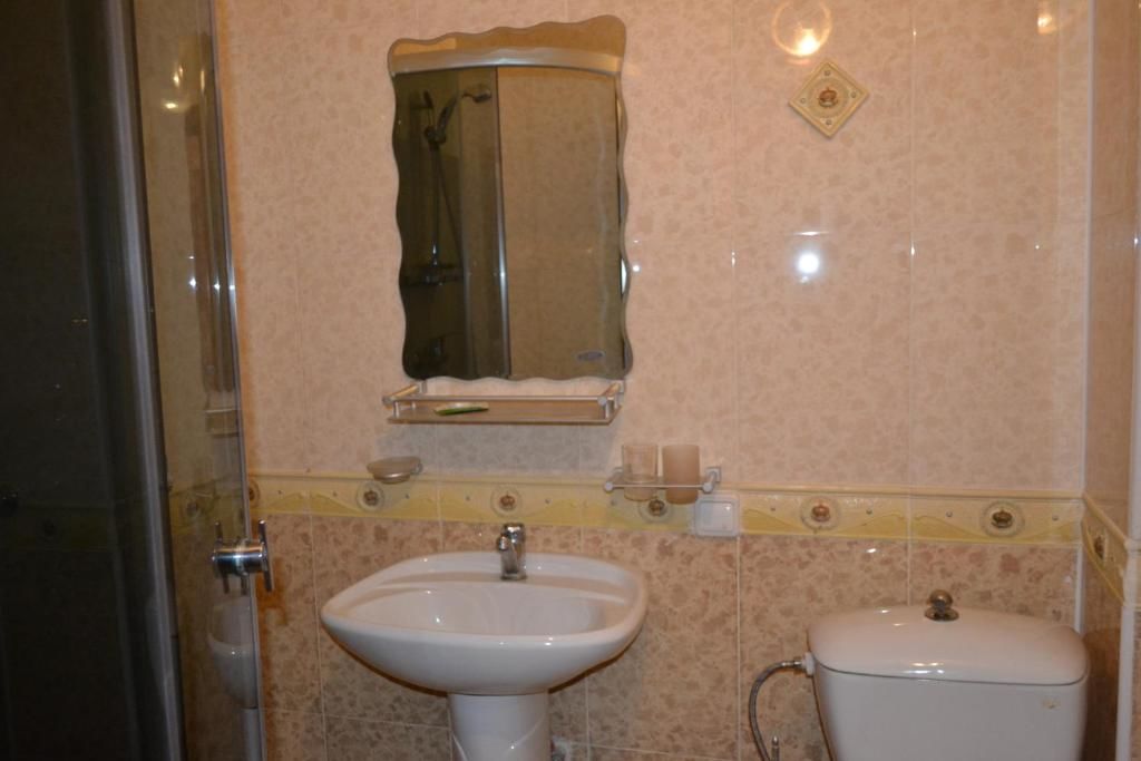 Отель Zhassybi Hotel Нур-Султан